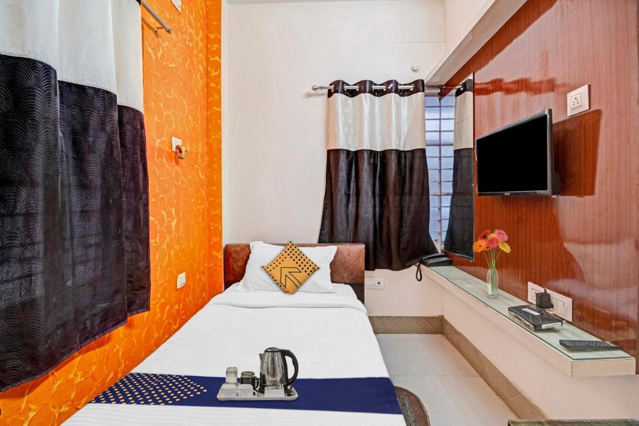 Spot On Hotel Stay In Koch Bihar Экстерьер фото